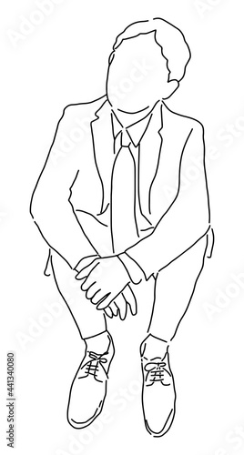 線画の男性イラスト／座る会社員　スーツ　ビジネスマン　シンプル　手描き　おしゃれ　考える　眺める