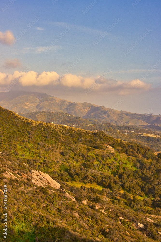 Fototapeta premium Hiking the Franklin trail in Carpinteria California
