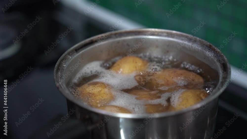 Boiling potato prepare for make potato mash
