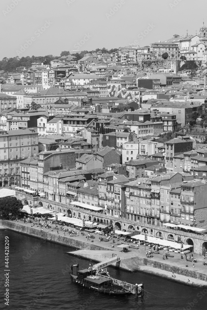 Porto enjoys Mediterranean climate resulting in plenty of variations