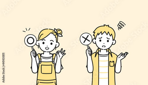 正解と不正解の棒を持つ男の子と女の子のイラスト　〇×　正しい　間違え　子供　小学生　低学年