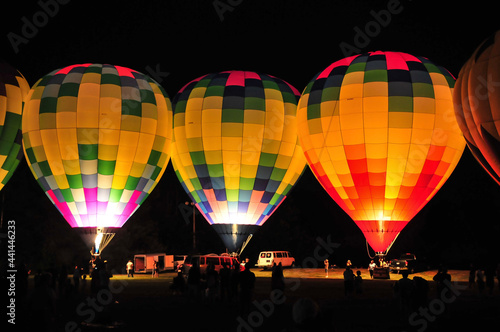 hot air balloon night glow