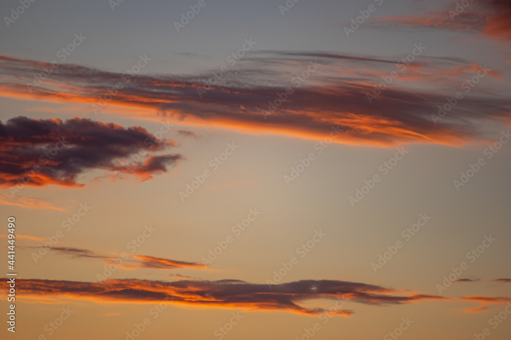 Fototapeta premium Beautiful orange sky during dusk