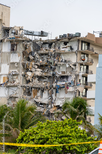 фотографія Collapse of champlain towers Miami Surfside June 24 2021