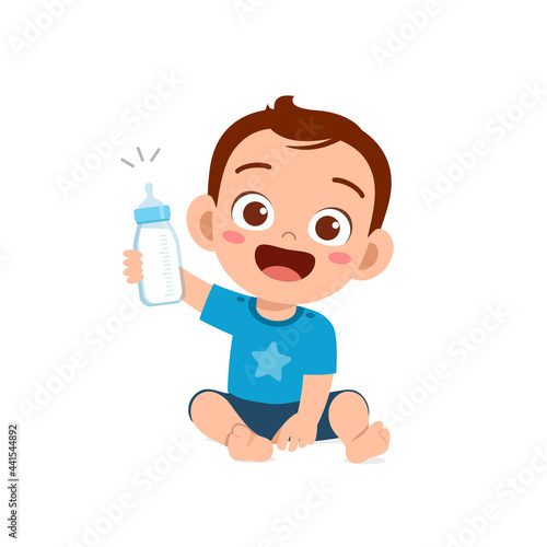 culte little baby boy drink milk from bottle