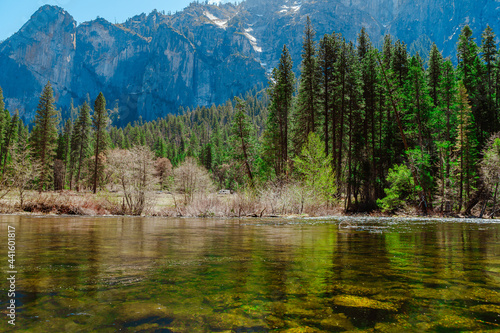 Amazing landscape and river view in Yosemite National Park in spring. © KseniaJoyg