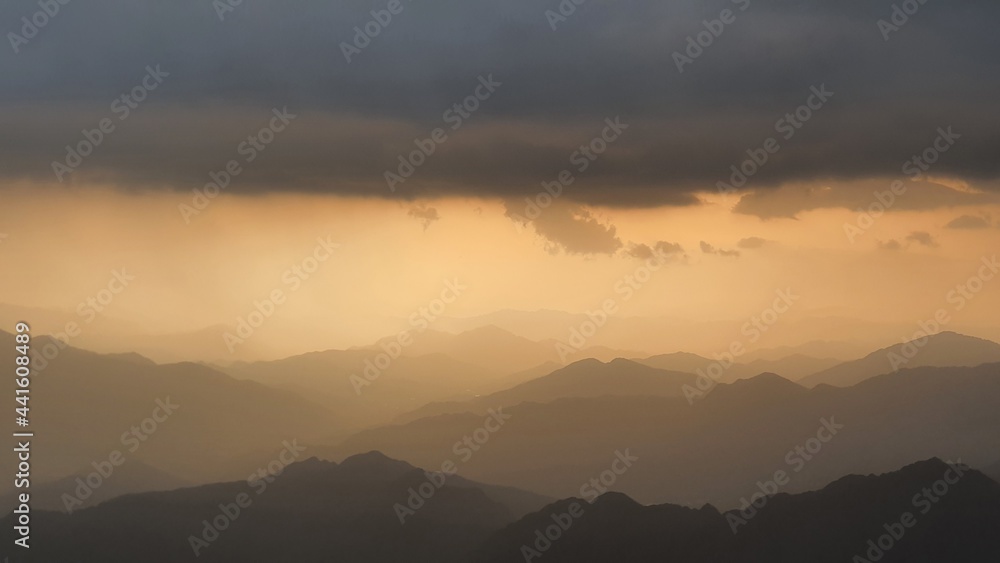 Obraz premium sunrise over the mountains