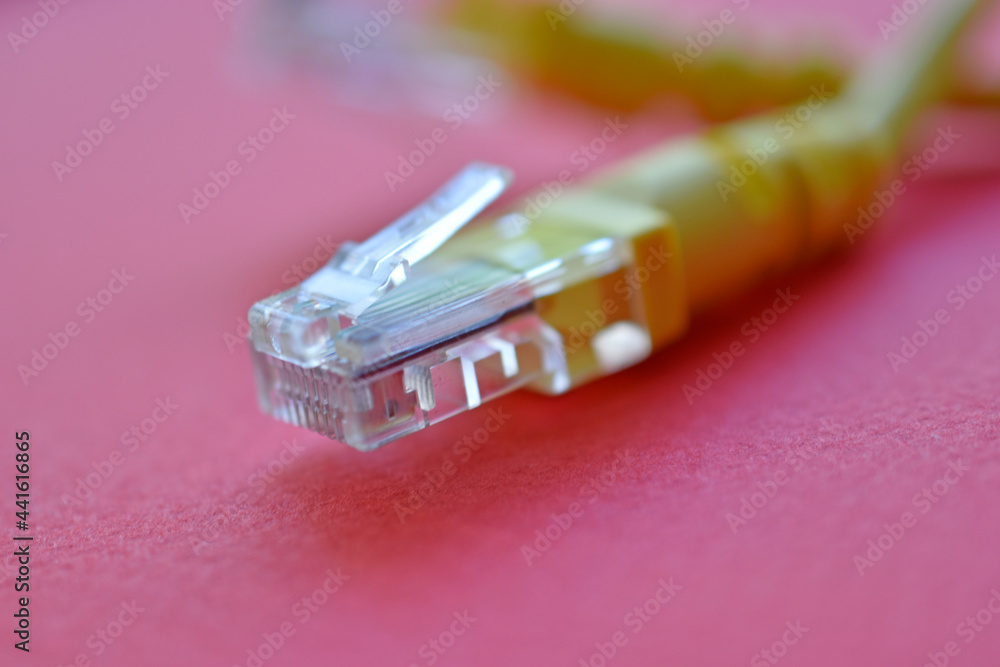 Twisted pair-a cable that is used for mounting rj-45 networks Twisted pair-a cable that is used for mounting rj-45 networks