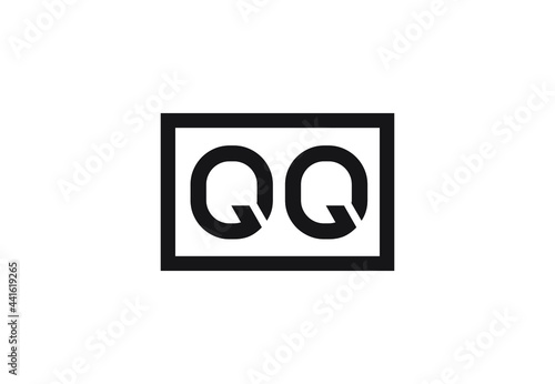 QQ letter logo design