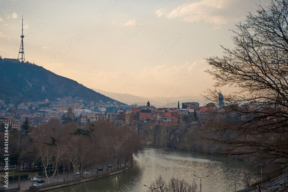 The Kura River flows through the city of Tbilisi. City landscape