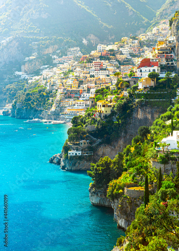 Fototapeta Naklejka Na Ścianę i Meble -  Morning view of Positano cityscape on coast line of mediterranean sea, Italy