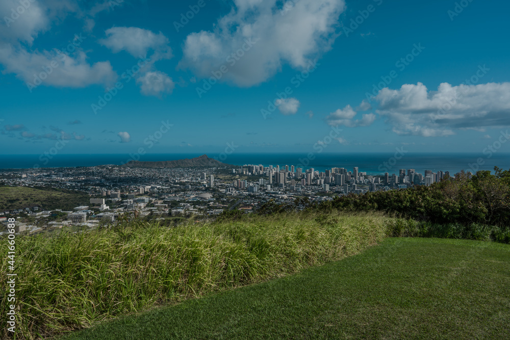Tantalus Lookout Puu Ualakaa State Park, Honolulu, Oahu, Hawaii. Pu'u