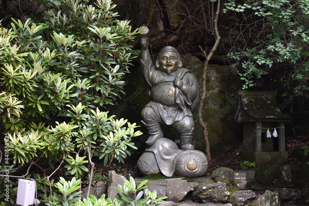 Obraz premium 日本 群馬のパワースポット 榛名神社 夏の風景