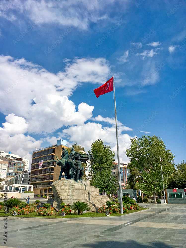 Fototapeta premium Republic Square in Antalya, Turkey