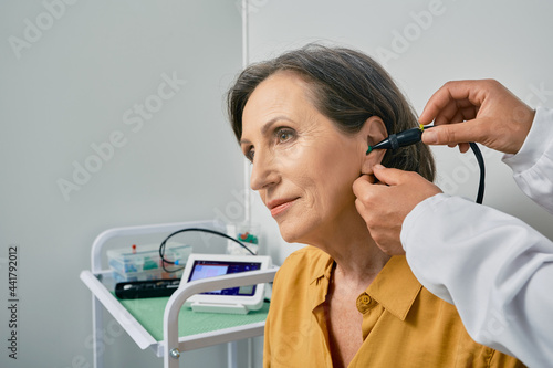 Obraz na płótnie Hearing check-up