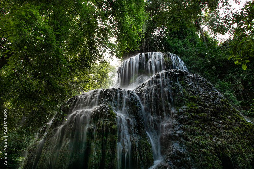 Obraz premium Monasterio de Piedra, cascada trinidad