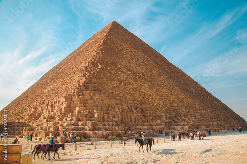 pyramid of giza