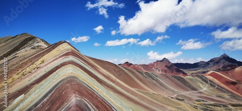 Vinicunca et ses montagnes au sept couleurs photo