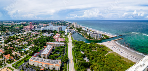 Florida A1A in Lake Boca Raton with city photo