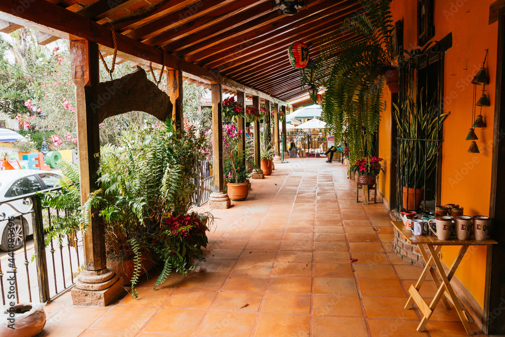 Fototapeta premium Hacienda , portal de madera estilo Sinaloa 
