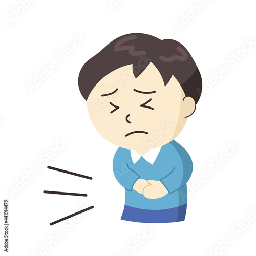 痛みでお腹を押さえる男性