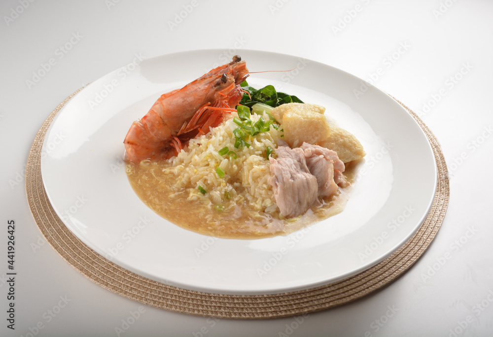 chef wok fried rice with seafood big tiger prawn and meat in thick gravy sauce asian halal menu chef wok fried rice with seafood big tiger prawn and meat in thick gravy sauce asian halal menu