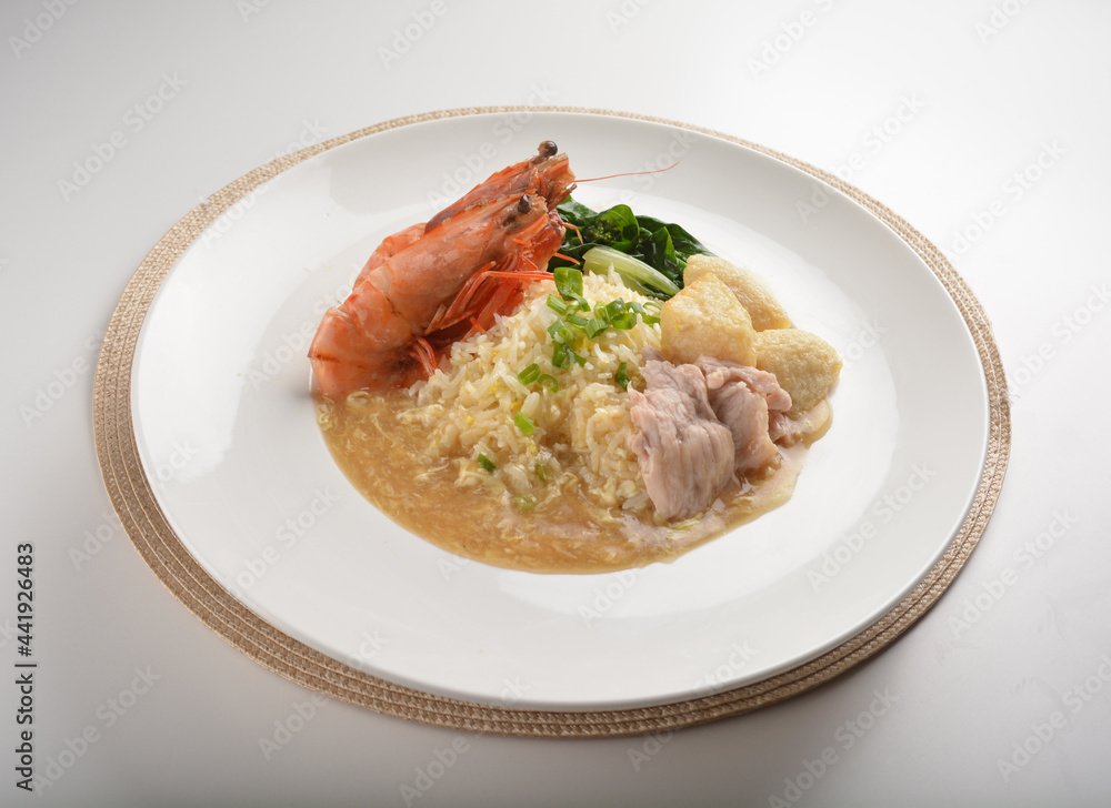 chef wok fried rice with seafood big tiger prawn and meat in thick gravy sauce asian halal menu chef wok fried rice with seafood big tiger prawn and meat in thick gravy sauce asian halal menu