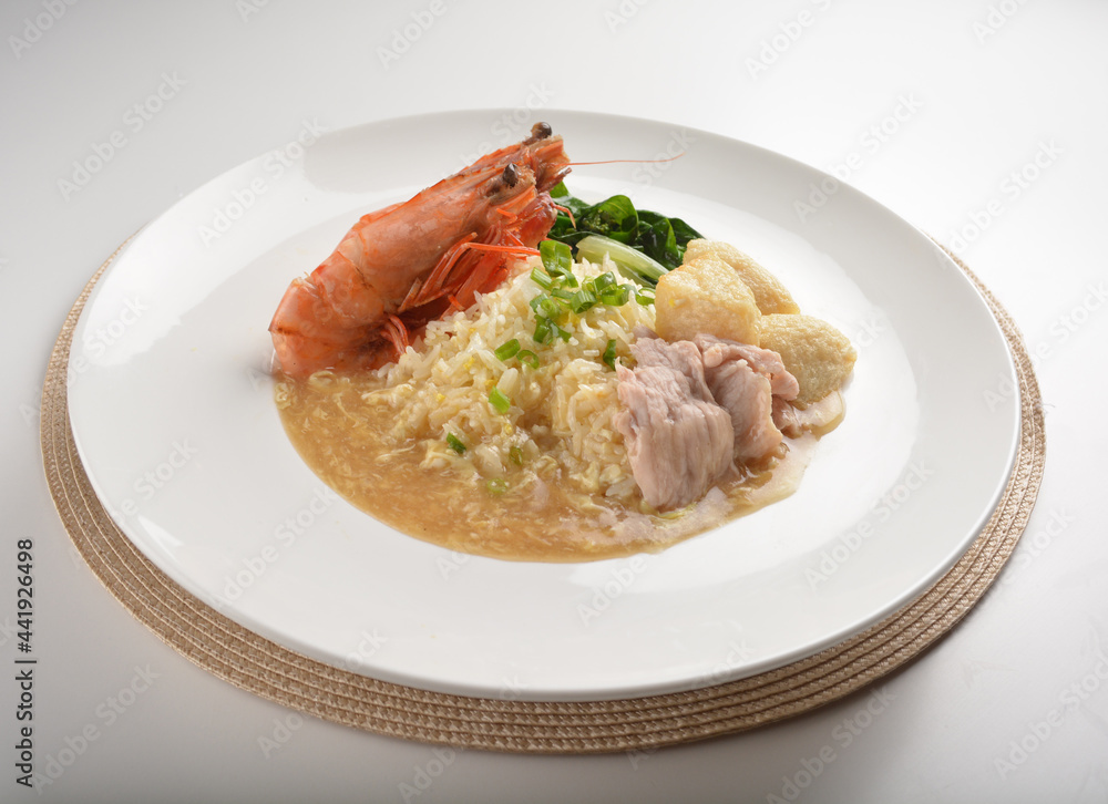 chef wok fried rice with seafood big tiger prawn and meat in thick gravy sauce asian halal menu chef wok fried rice with seafood big tiger prawn and meat in thick gravy sauce asian halal menu