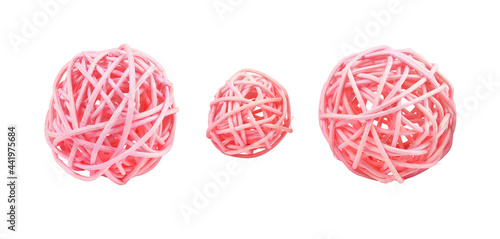 Set of dry pink rattan ball...