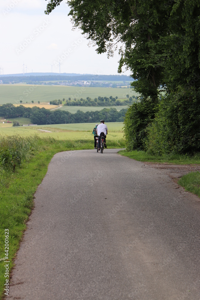 Obraz premium Radfahrer. Radweg.
