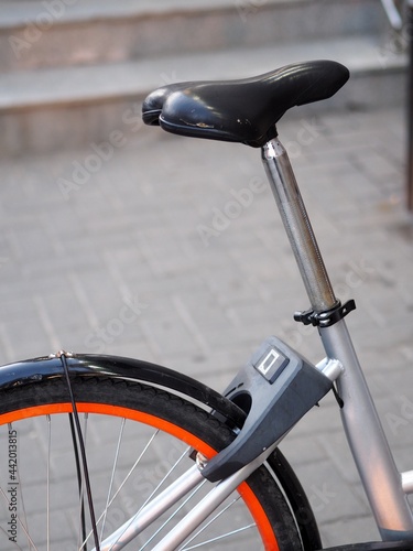 bicycle lock with control via a mobile application with a quar code photo