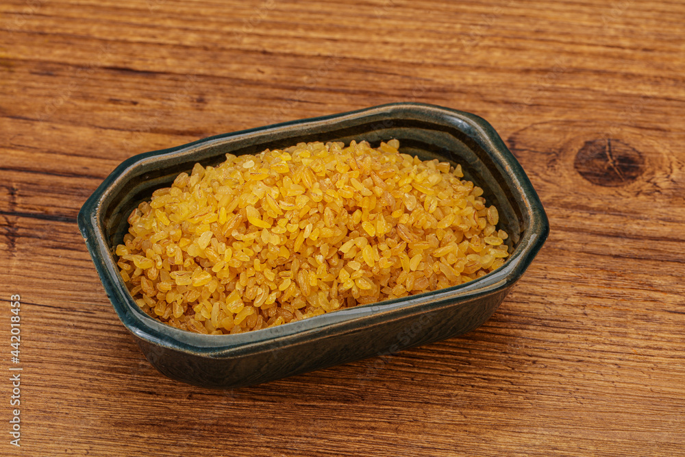 Vegetarian cuisine - dry bulgur for cooking Vegetarian cuisine - dry bulgur for cooking