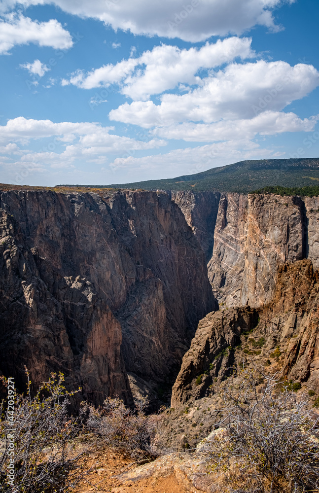 Midday look of the textured walls at Narrows View trail -  Black Canyon of the Gunnison.dng