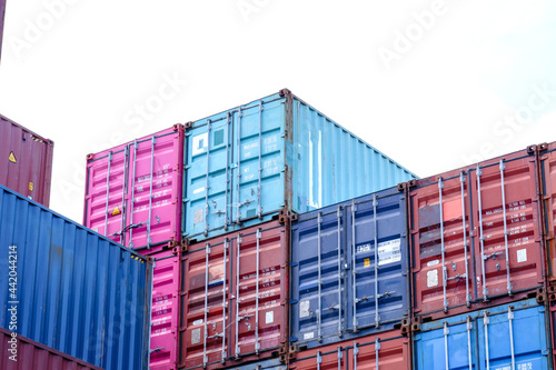 Container stack, trade perspective, import and export