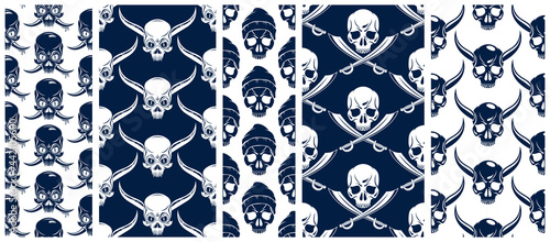 Black skulls seamless vecto...