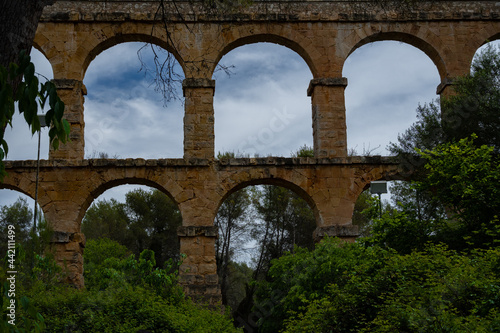 Puente romano en Tarragona © rastales00