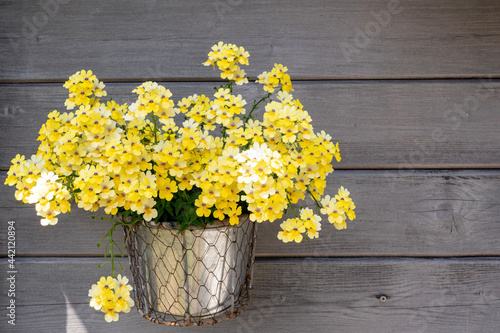 bouquet of yellow flowers