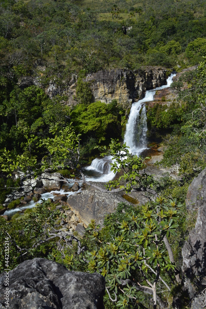 Véu da cachoeira do alto