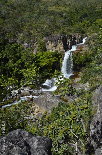 V  u da cachoeira do alto