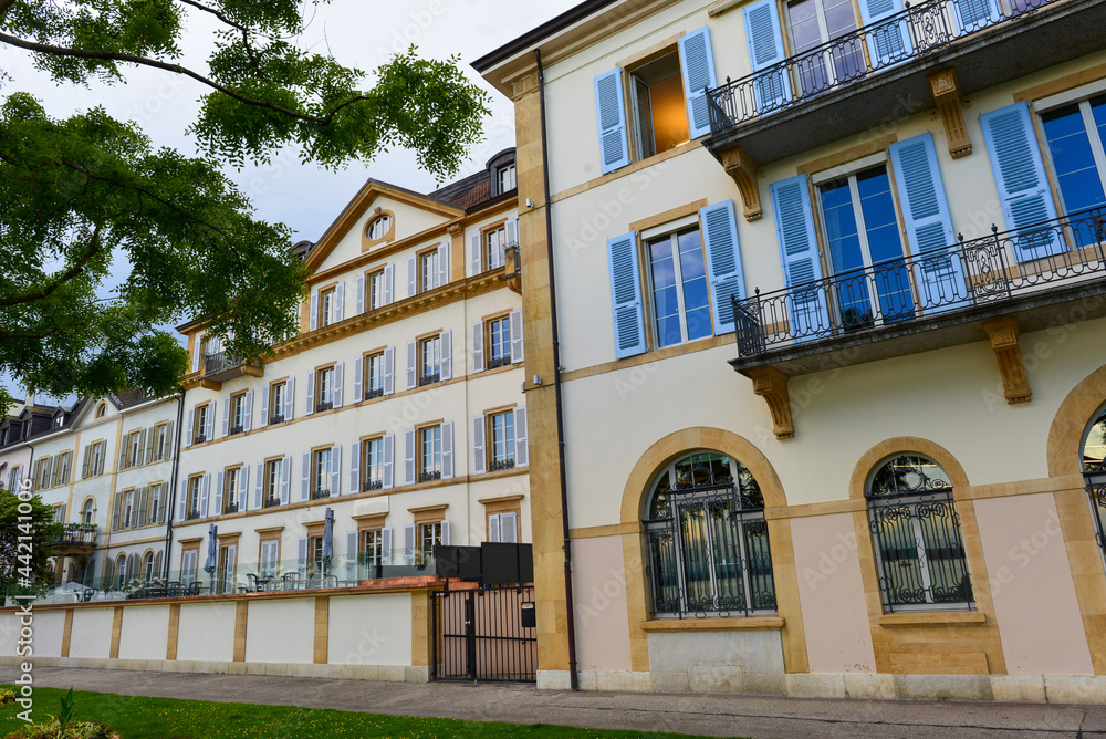 Fototapeta premium Uferpromenade Neuenburg / Neuchâtel