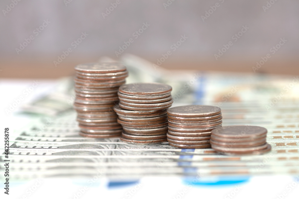 U.S. dollar currency under the dollar economy U.S. dollar currency under the dollar economy