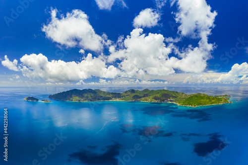 Fototapeta Naklejka Na Ścianę i Meble -  Koh Tao Island Ko Tao Island Thailand Drone Aerial Shot with Copy Space blue green turquoise landscape panorama