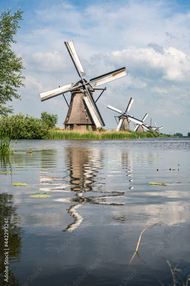 View of the windmills at Kinderdijk, Alblasserwaard, Netherlands