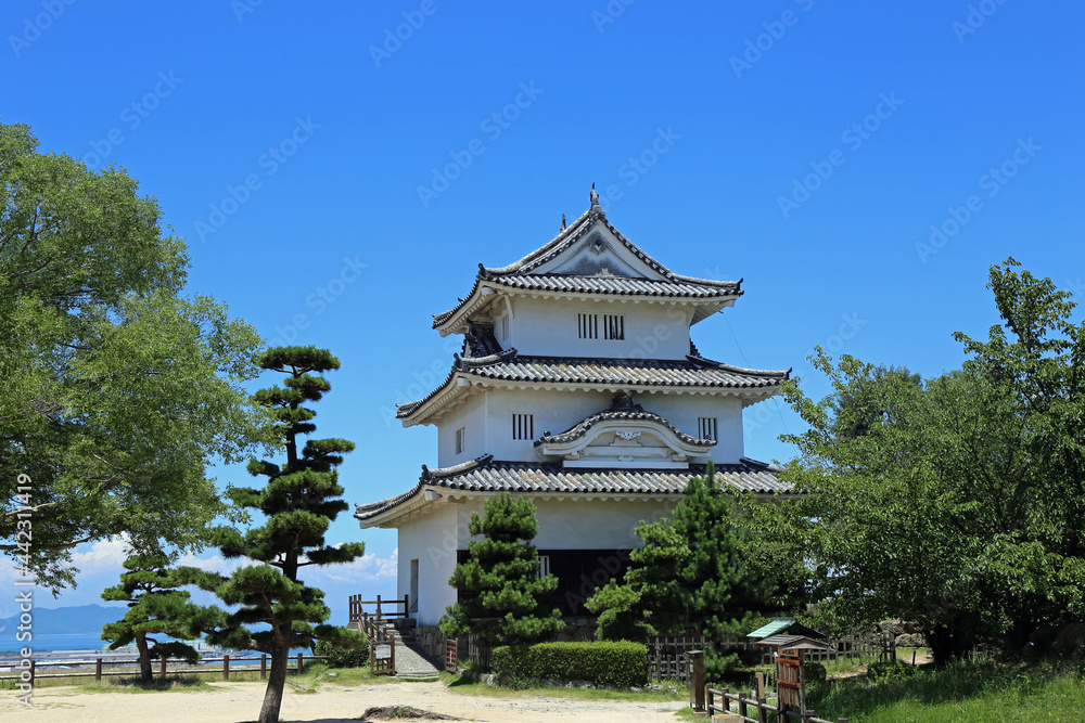 初夏の丸亀城