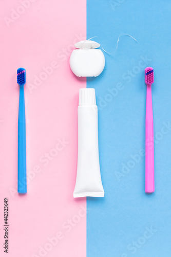 Teeth hygiene and oral care products flatlay © dvoevnore