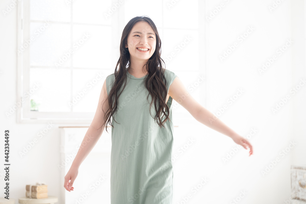 A beautiful Japanese woman in the backlight 4 A beautiful Japanese woman in the backlight 4
