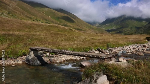 Located in one of the plateaus in the Black Sea in Turkey, this small stream has a beauty that amazes its visitors with its cold fresh waters and magnificent green nature.