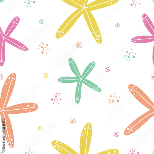 Seamless pattern with starfish in bright colors in the Scandinavian style