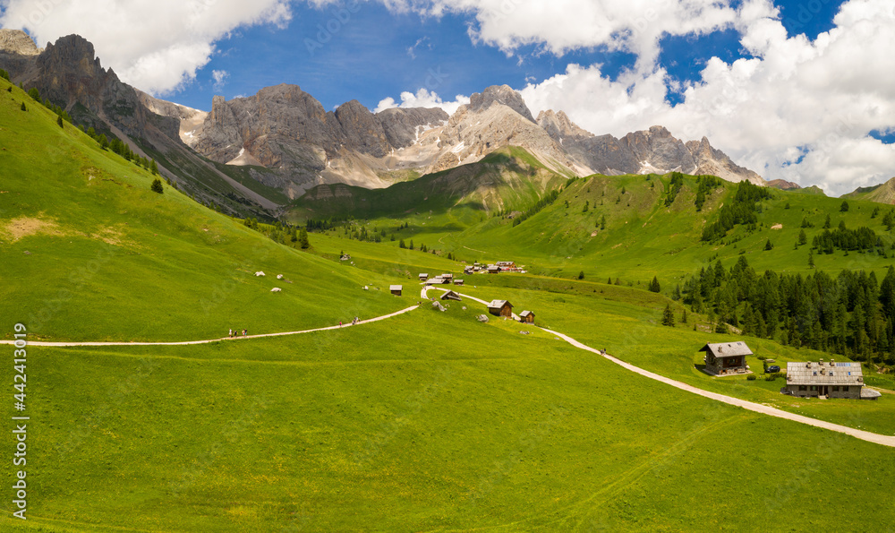 Passo San. Pellegrino Trentino, Dolomiti Italia Passo San. Pellegrino Trentino, Dolomiti Italia