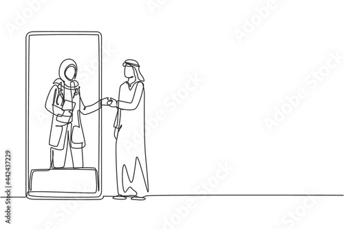 Single continuous line drawing Arabian male patient shaking hands with female doctor in smartphone holding clipboard. Online medical concept. Dynamic one line draw graphic design vector illustration